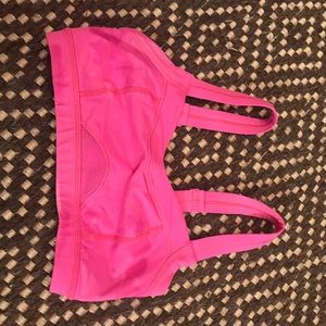 Pink lulu lemon sports bra